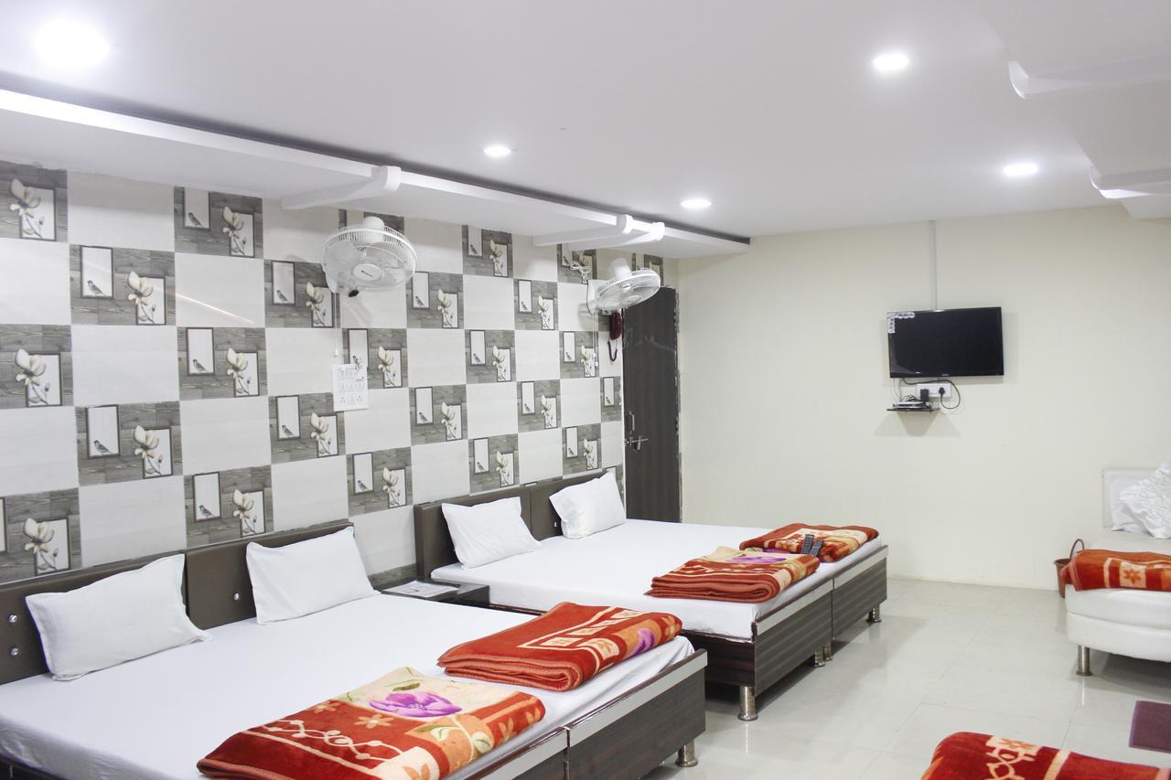 Hotel Shikhar Inn Ujjain Exterior foto